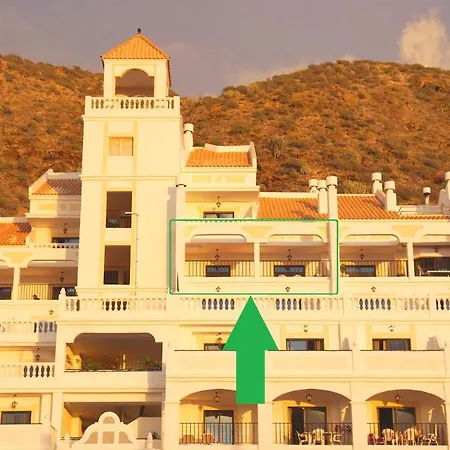 2-bedroom 4-star In Los Christianos Los Cristianos (Tenerife)