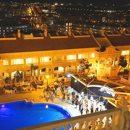 2-bedroom 4-star In Los Christianos Los Cristianos (Tenerife)
