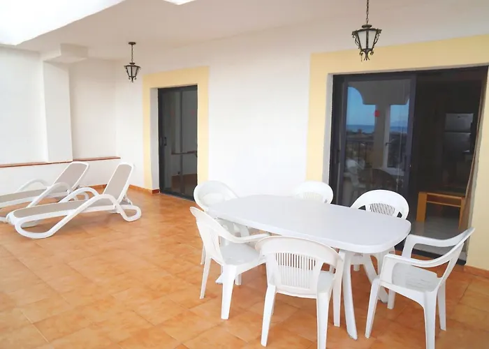 2-bedroom 4-star In Christianos