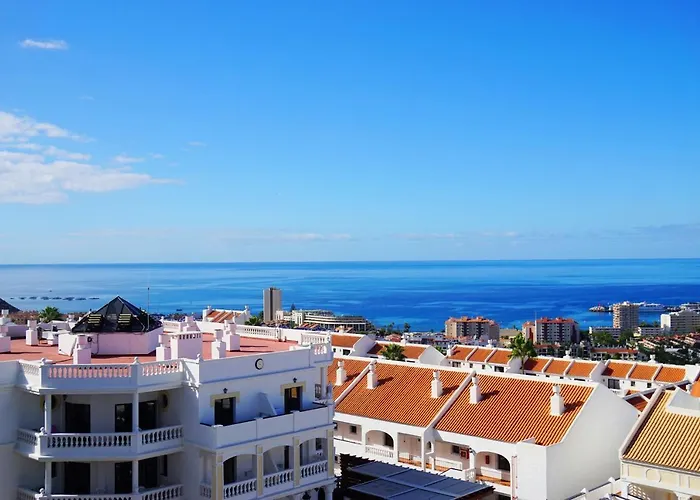 2-bedroom 4-star In Christianos Los Cristianos (Tenerife)