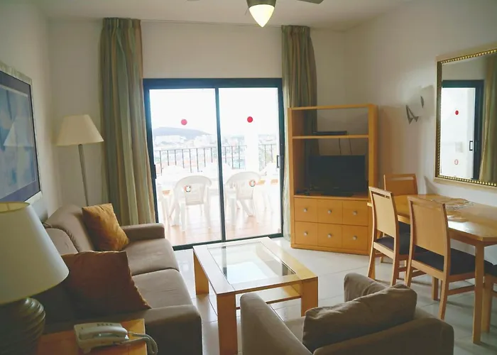 2-bedroom 4-star In Christianos * Los Cristianos (Tenerife)