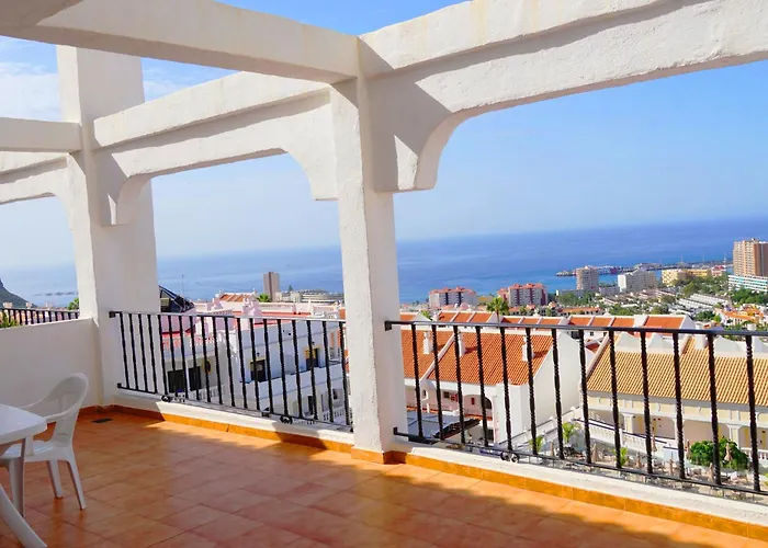 2-bedroom 4-star In Christianos Los Cristianos (Tenerife)