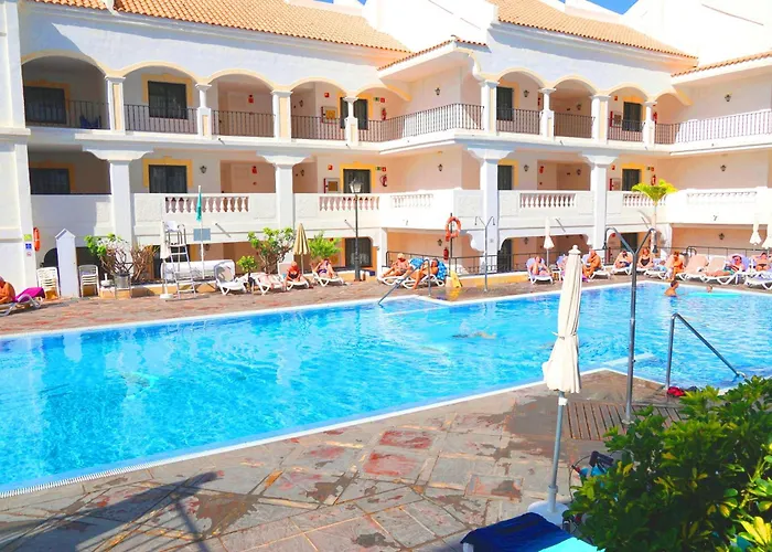 2-bedroom 4-star In Christianos Daire *